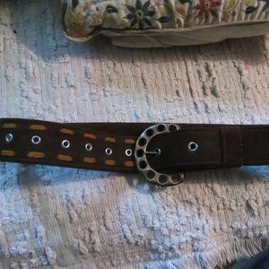 VTG BROWN SUEDE HIPPIE BELT
